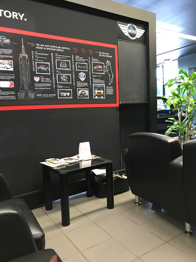 Car Dealer «Morristown Mini», reviews and photos, 198 Madison Ave, Morristown, NJ 07960, USA
