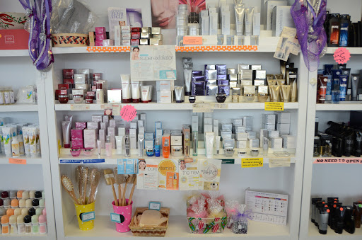 Cosmetics Store «The Avon Store», reviews and photos, 7212 W Benton Dr, Frankfort, IL 60423, USA