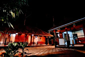 Misty Cardamom Hills Plantation Resort,Munnar image