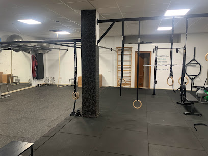 Sala de entrenamiento Rmove - C. de Rosario la Maestra, 38611 San Isidro, Santa Cruz de Tenerife, Spain