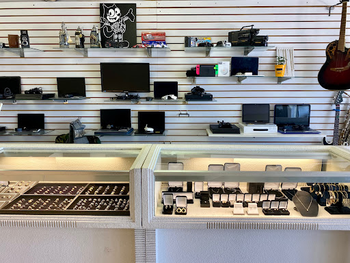 Pawn Shop «A Brice Pawn Shop Inc», reviews and photos, 6220 E Livingston Ave, Reynoldsburg, OH 43068, USA