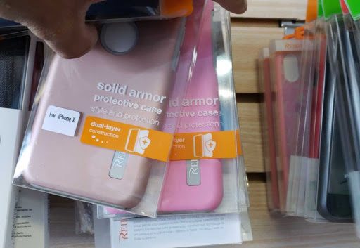 Mobile Phone Repair Shop «Dash Cellular Repair», reviews and photos, 2112 SW 74th St, Oklahoma City, OK 73159, USA