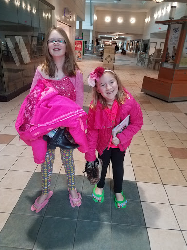 Shopping Mall «Forest Mall», reviews and photos, 835 W Johnson St, Fond du Lac, WI 54935, USA