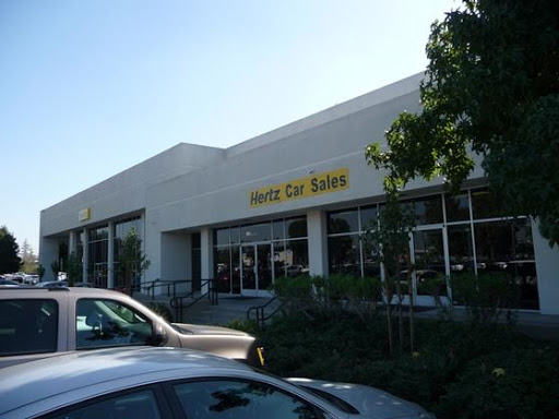 Used Car Dealer «Hertz Car Sales Fresno», reviews and photos, 105 E Auto Center Dr, Fresno, CA 93710, USA