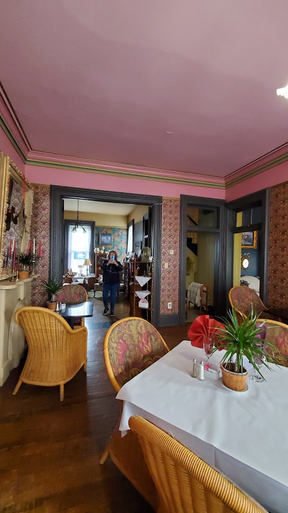 Belarussian Baker 64037