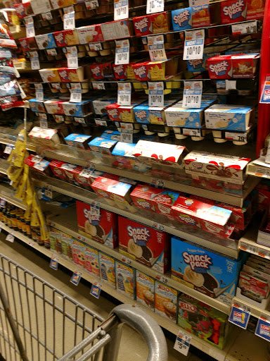 Grocery Store «Giant Food Stores», reviews and photos, 225 Lancaster Ave, Malvern, PA 19355, USA