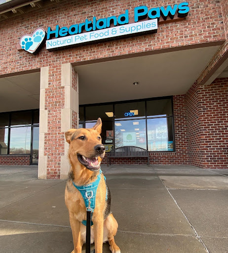 Heartland Paws