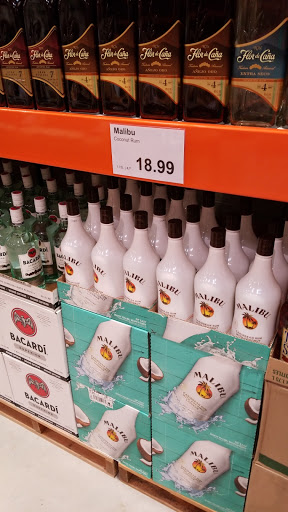 Liquor Store «WB Liquors & Wine», reviews and photos, 3808 N Central Expy, Plano, TX 75074, USA