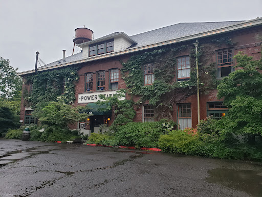 Hotel «McMenamins Edgefield», reviews and photos, 2126 SW Halsey St, Troutdale, OR 97060, USA