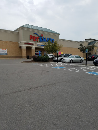 Pet Supply Store «PetSmart», reviews and photos, 1945 Pavilion Way, Lexington, KY 40509, USA