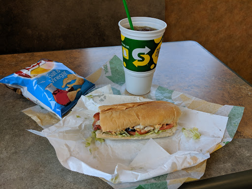 Restaurant «SUBWAY®Restaurants», reviews and photos, 1939 State Rd, Cuyahoga Falls, OH 44223, USA