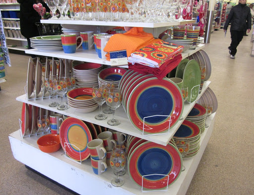 Dollar Store «Dollar Tree», reviews and photos, 1031 E Oakton St, Des Plaines, IL 60018, USA