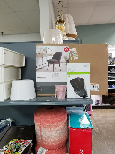 Thrift Store «Goodwill Store & Donation Center», reviews and photos, 2050 W La Habra Blvd, La Habra, CA 90631, USA