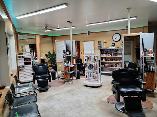 Barber Shop «Hair 2 There», reviews and photos, 7 State St, Glassboro, NJ 08028, USA