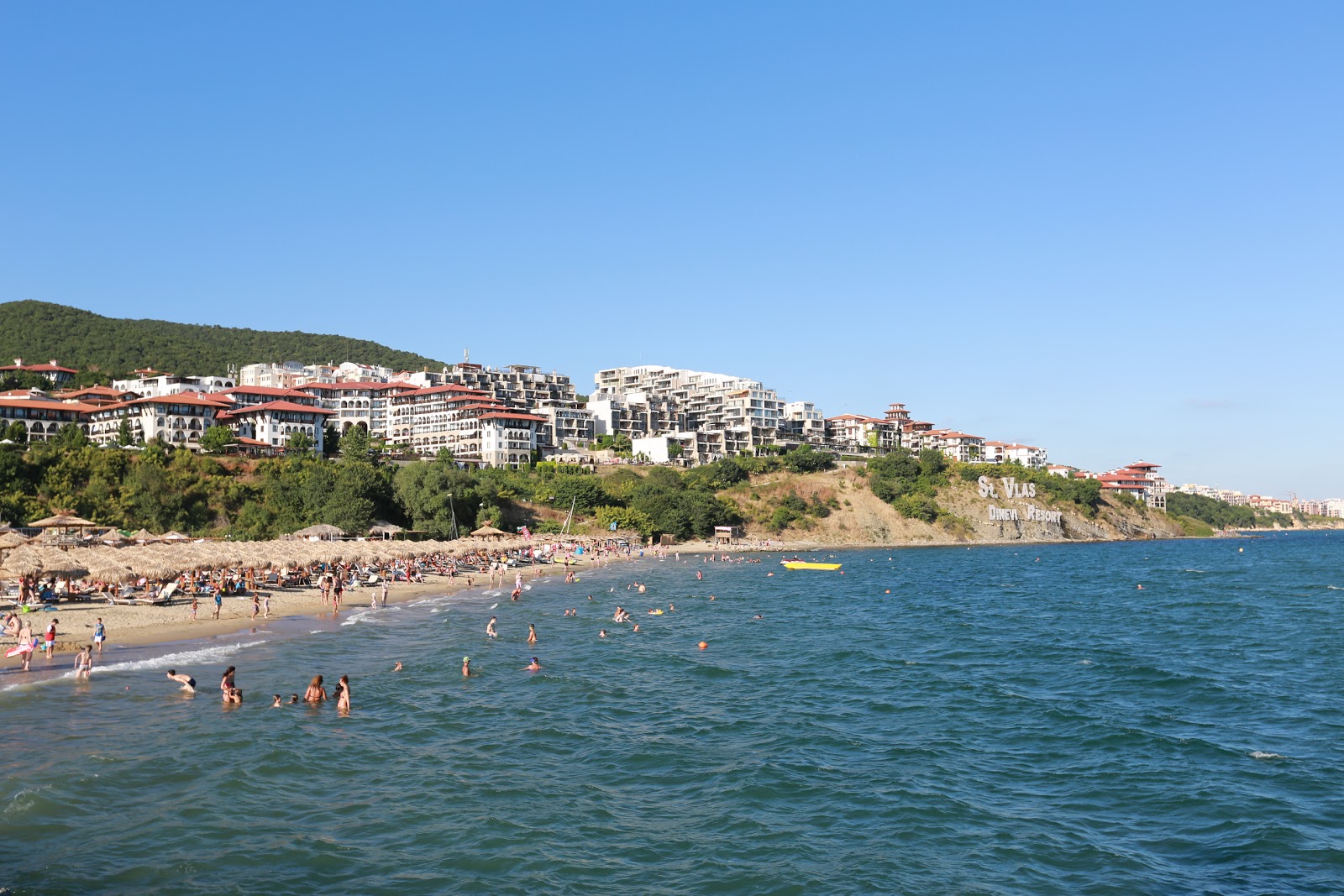 Fotografie cu Plyazh Iztok cu nivelul de curățenie înalt