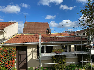 COUVREUR CHELLES 77 Seine et Marne | ARTISAN ROBBA ZINGUEUR ENTREPRISE DE COUVERTURE DEMOUSSAGE à Chelles
