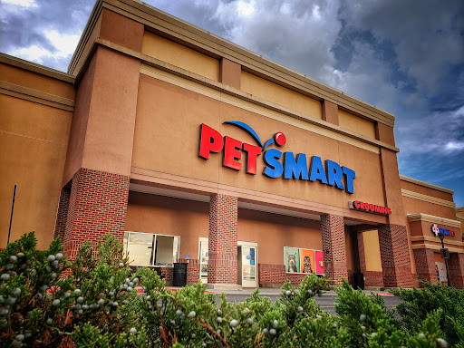 PetSmart, 3211 Peoples St, Johnson City, TN 37604, USA, 