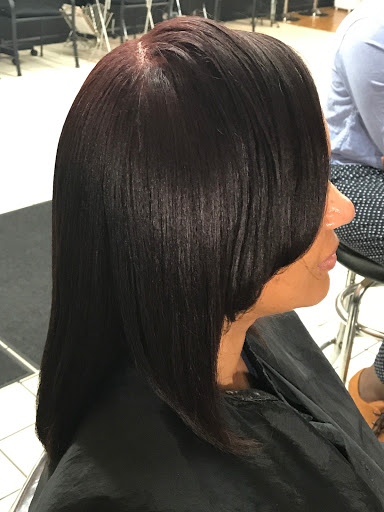 Beauty Salon «Queen B Beauty & Hair Salon», reviews and photos, 1588 Veterans Memorial Hwy SW #204, Austell, GA 30168, USA