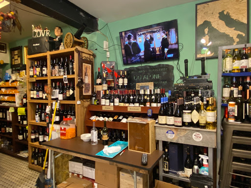 Wine Store «Little Italy Wines», reviews and photos, 12414 Mayfield Rd, Cleveland, OH 44106, USA