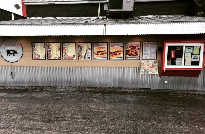 White River Smokehouse 47394