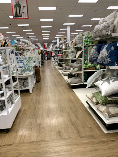 Department Store «Marshalls and HomeGoods», reviews and photos, 11251 NW 12th St, Miami, FL 33172, USA