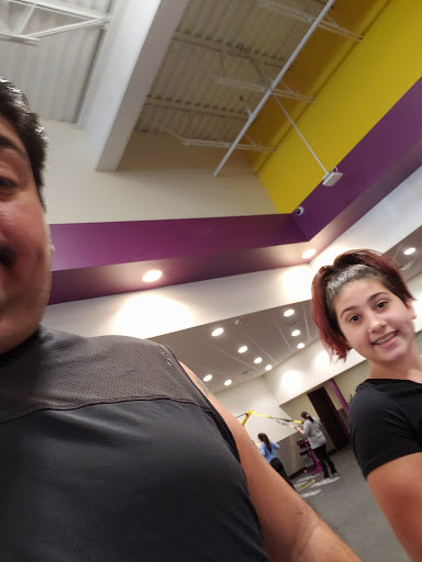 Gym «Planet Fitness», reviews and photos, 1901 E 37th Ave, Hobart, IN 46342, USA