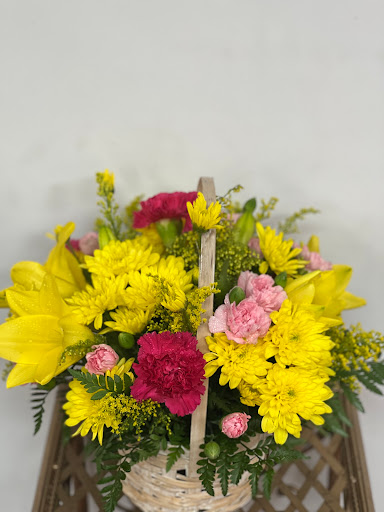 Florist «Exclusive Flowers and Gifts», reviews and photos, 9440 W Peoria Ave, Peoria, AZ 85345, USA