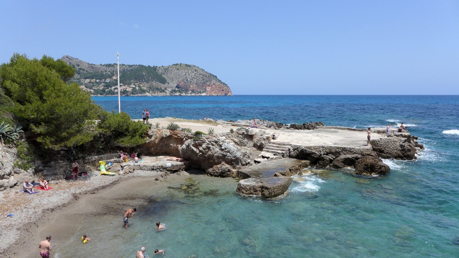 Photo of Cala Rotja with very clean level of cleanliness