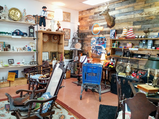 Thrift Store «Goodwill Palm Beach Gardens Boutique/Vintage Shoppe & Donation Center», reviews and photos