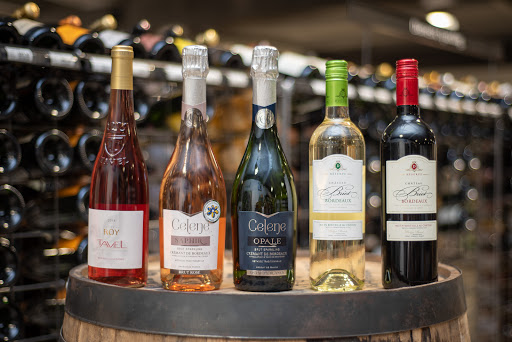 Liquor Store «Hokus Pokus Liquors», reviews and photos, 36519 Oak Plaza Ave Suite B, Prairieville, LA 70769, USA