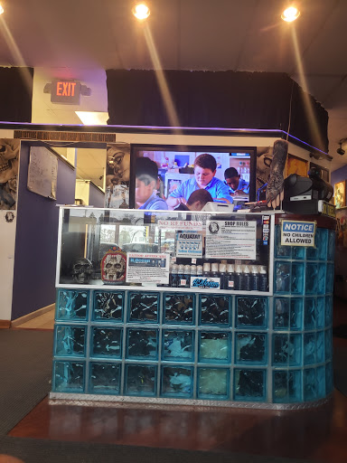 Tattoo Shop «Moving Shadow Ink», reviews and photos, 4328 W Forest Home Ave, Milwaukee, WI 53219, USA