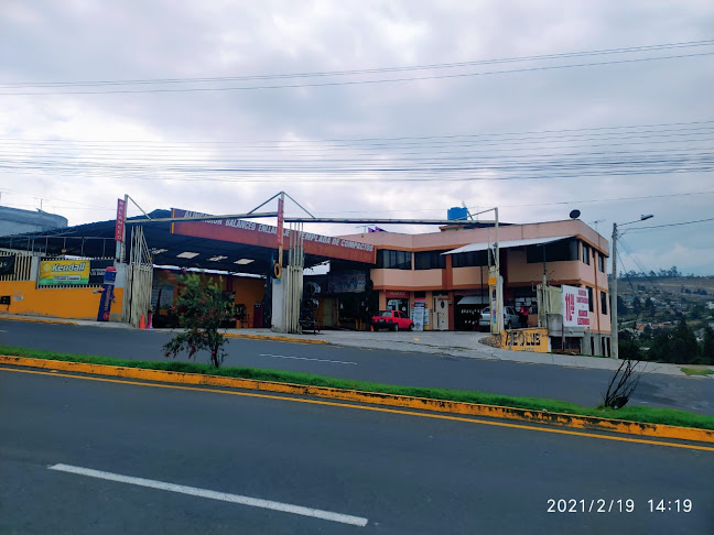 Opiniones de Auto Servicio Los Chasquis en Ambato - Taller de reparación de automóviles