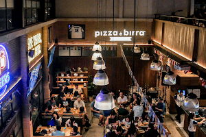 Pizza e Birra Sports Bar Graha Famili image
