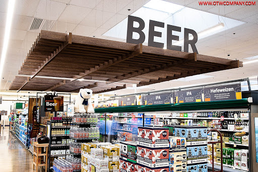 Grocery Store «Super Stop & Shop», reviews and photos, 1095 Kennedy Rd #619, Windsor, CT 06095, USA