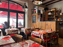 Atmosphère du Restaurant français La Bastille à Annecy - n°1