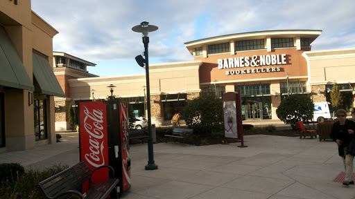 Shopping Mall «Lehigh Valley Mall», reviews and photos, 250 Lehigh Valley Mall, Whitehall, PA 18052, USA