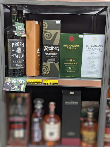 Liquor Store «Tiverton Liquor Store», reviews and photos, 65 Main Rd, Tiverton, RI 02878, USA