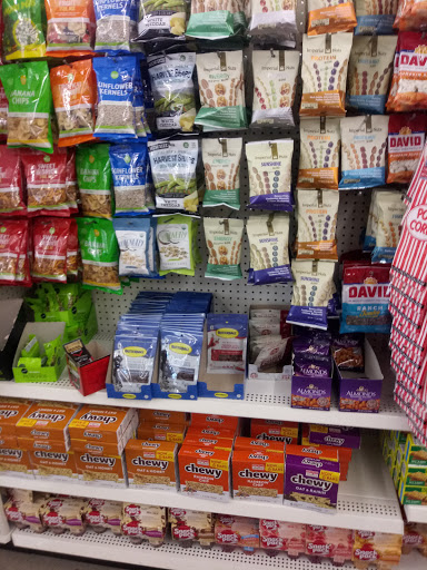 Dollar Store «Dollar Tree», reviews and photos, 2100 US Hwy 641 N, Camden, TN 38320, USA