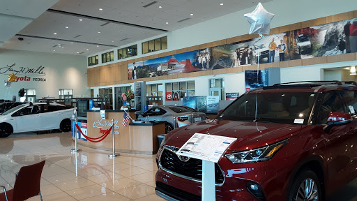 Toyota Dealer «Larry H. Miller Toyota Peoria», reviews and photos, 8633 W Bell Rd, Peoria, AZ 85382, USA