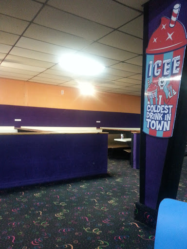 Roller Skating Rink «Magic Wheels Skating Center», reviews and photos, 1671 Fort Campbell Blvd, Clarksville, TN 37042, USA