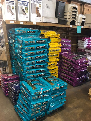 Animal Feed Store «Farmers Feed & Supply Inc», reviews and photos, 16 E Fleming Rd, Montgomery, AL 36105, USA