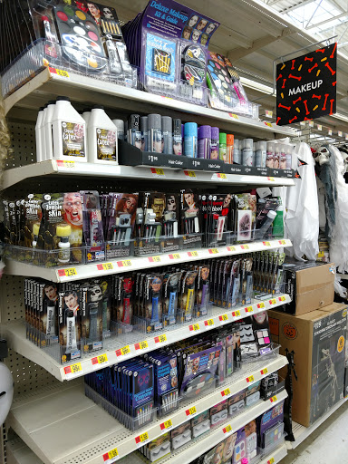 Department Store «Walmart Supercenter», reviews and photos, 30729 Lyon Center Dr, New Hudson, MI 48165, USA