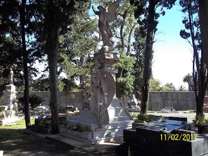 Cementerio del Buceo