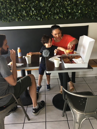 Donut Shop «The Local Donut», reviews and photos, 3213 N Hayden Rd, Scottsdale, AZ 85251, USA