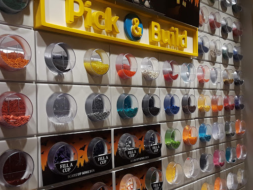 Shopping Mall «Barton Creek Square», reviews and photos, 2901 S Capital of Texas Hwy, Austin, TX 78746, USA