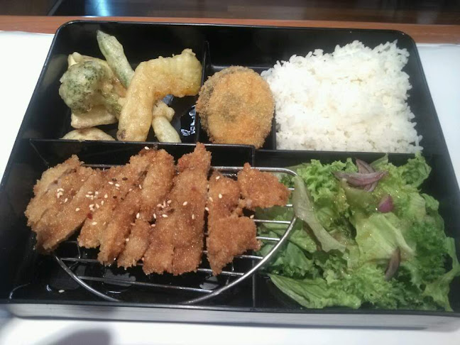 Seahorse Sushi Japanese Restaurant - Restaurant