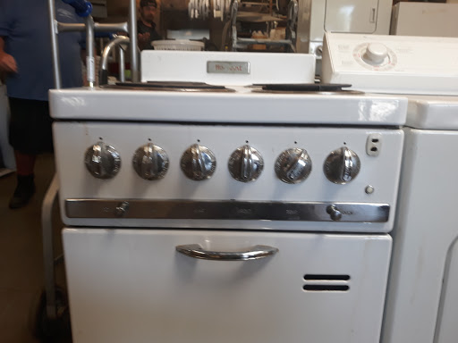 Used Appliance Store «Appliance City», reviews and photos, 4046 NE Cully Blvd, Portland, OR 97213, USA