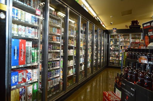 Liquor Store «Rose City Liquor Store», reviews and photos, 7253 NE Sandy Blvd, Portland, OR 97213, USA