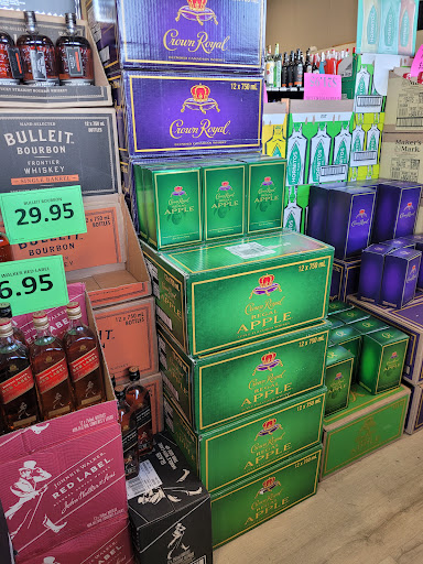 Liquor Store «Santiam Liquor Store», reviews and photos, 2530 Pacific Blvd SE, Albany, OR 97322, USA