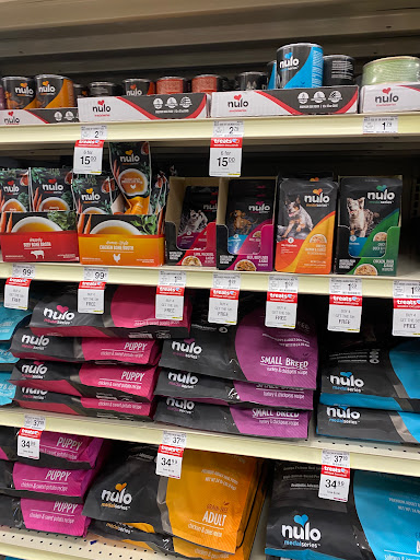 Pet Supply Store «PetSmart», reviews and photos, 5999 Madison Ave, Carmichael, CA 95608, USA